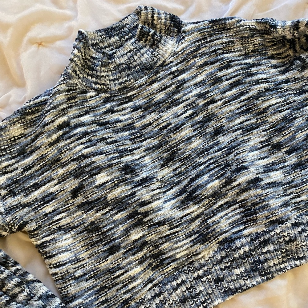 marked turtleneck sweater NWT